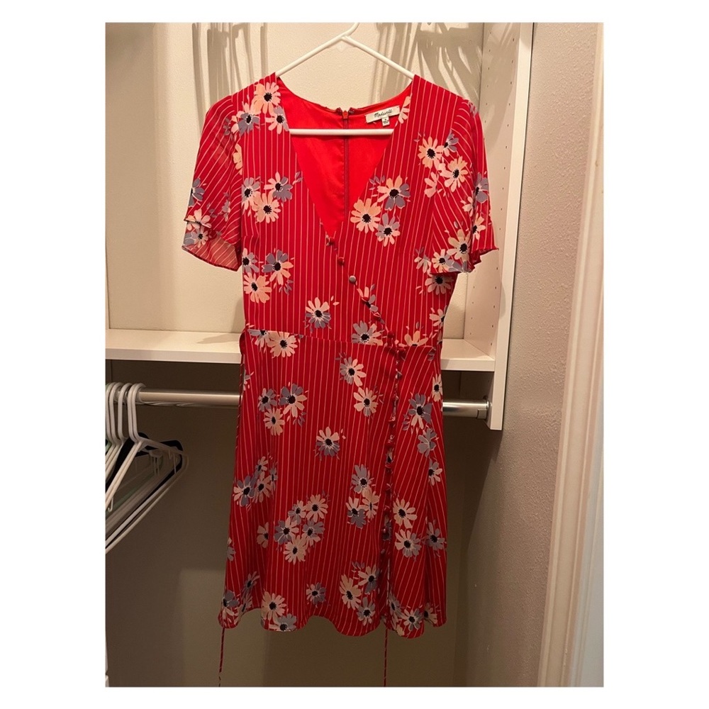 Madewell New without Tags! Button-wrap Dress in Daisy Society